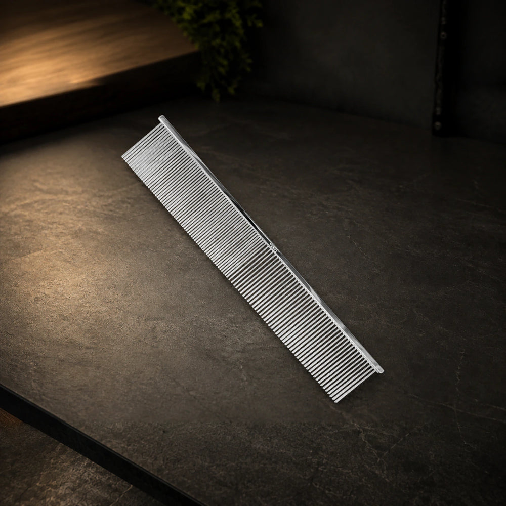 9.0" Straight Coarse and Fine Split Pin Finishing Comb photographed on the VUNRO professional workbench